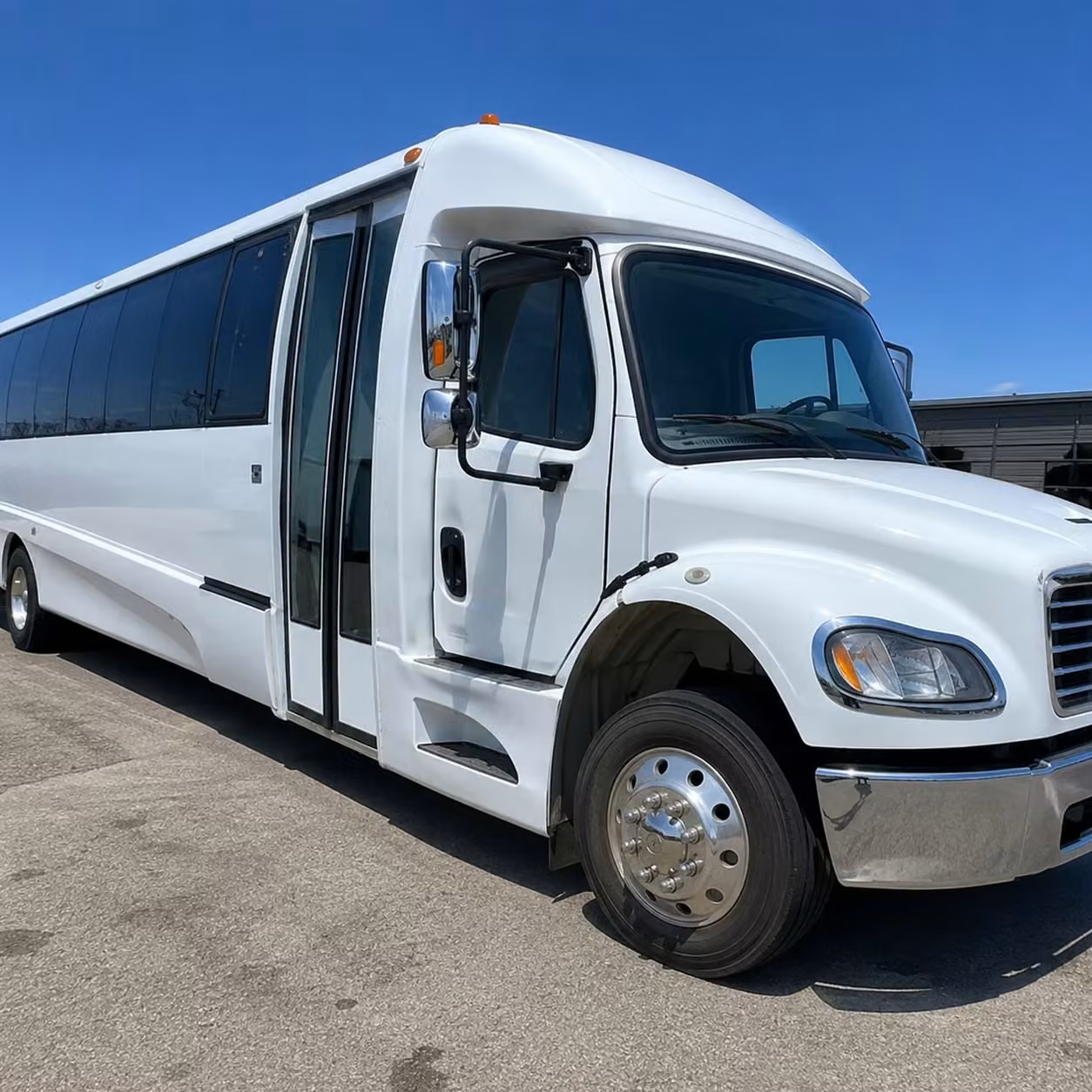 18 passenger minibus