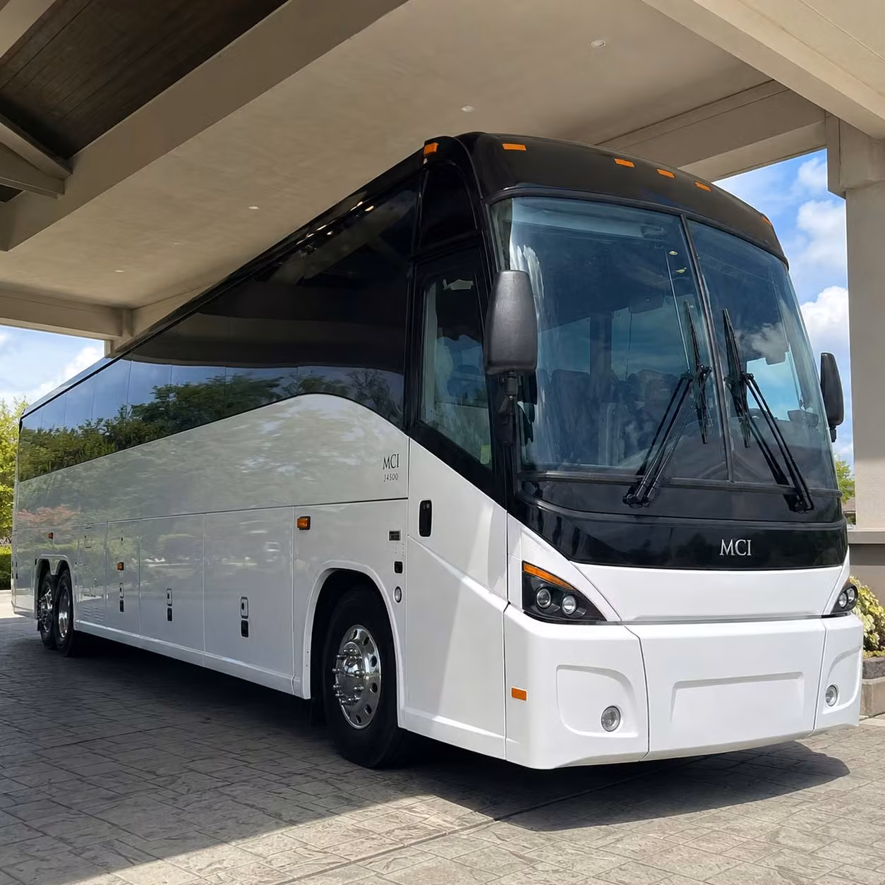 airport and off site parking shuttles for north las vegas businesses