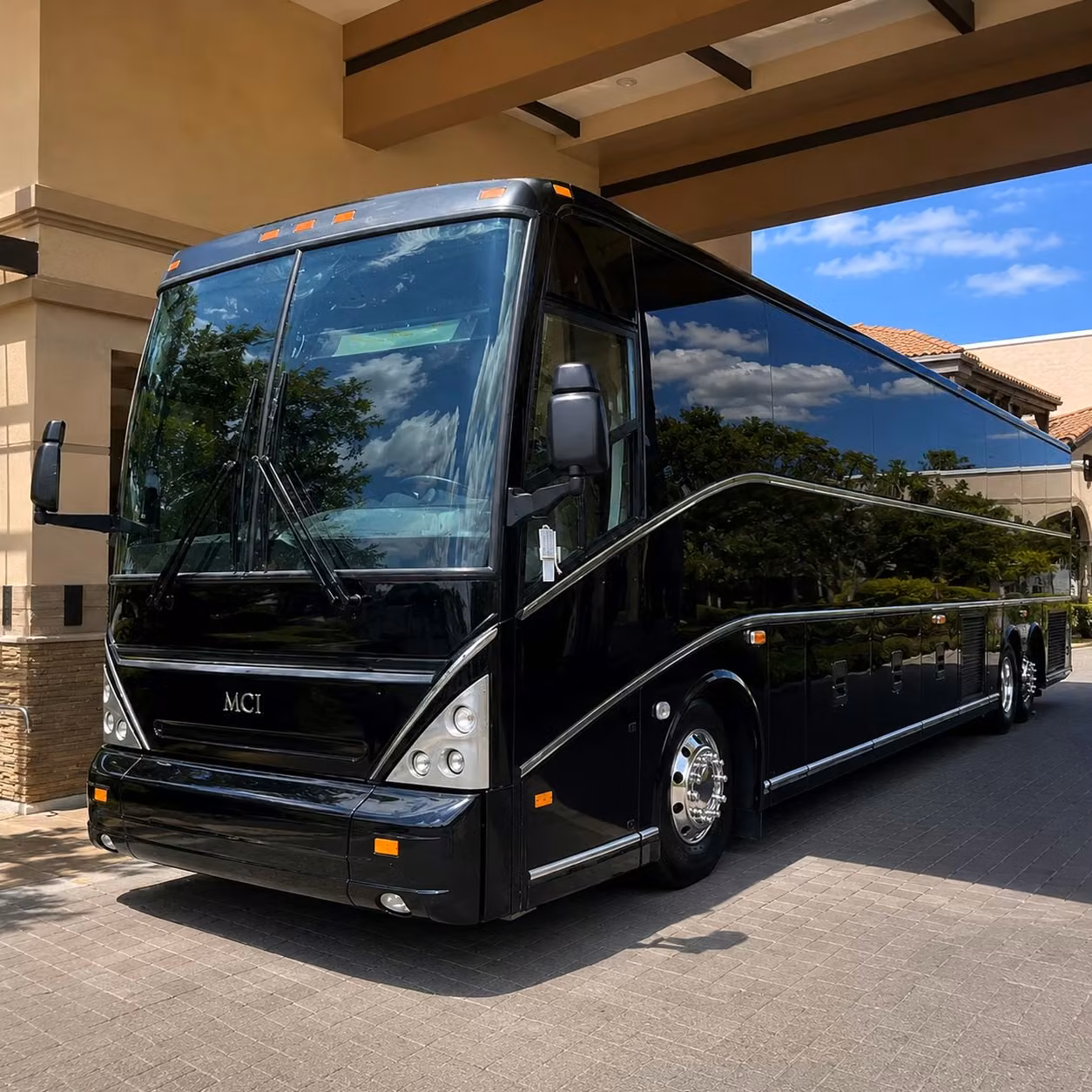 wedding guest shuttles for north las vegas venues and nearby chapels