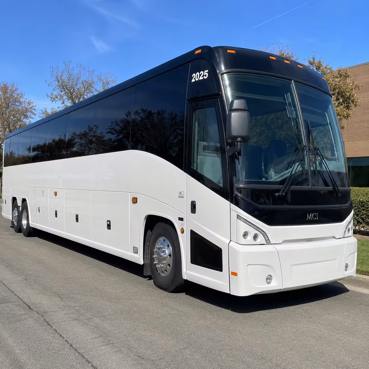 you ll love north las vegas charter bus rentals for team building events and off site retreats